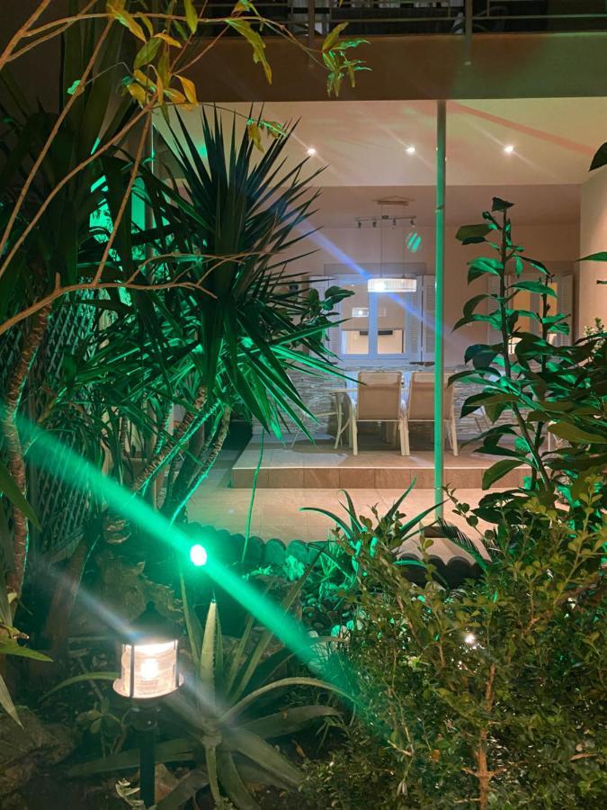 Oasis Garden Apartment ヴォロス エクステリア 写真
