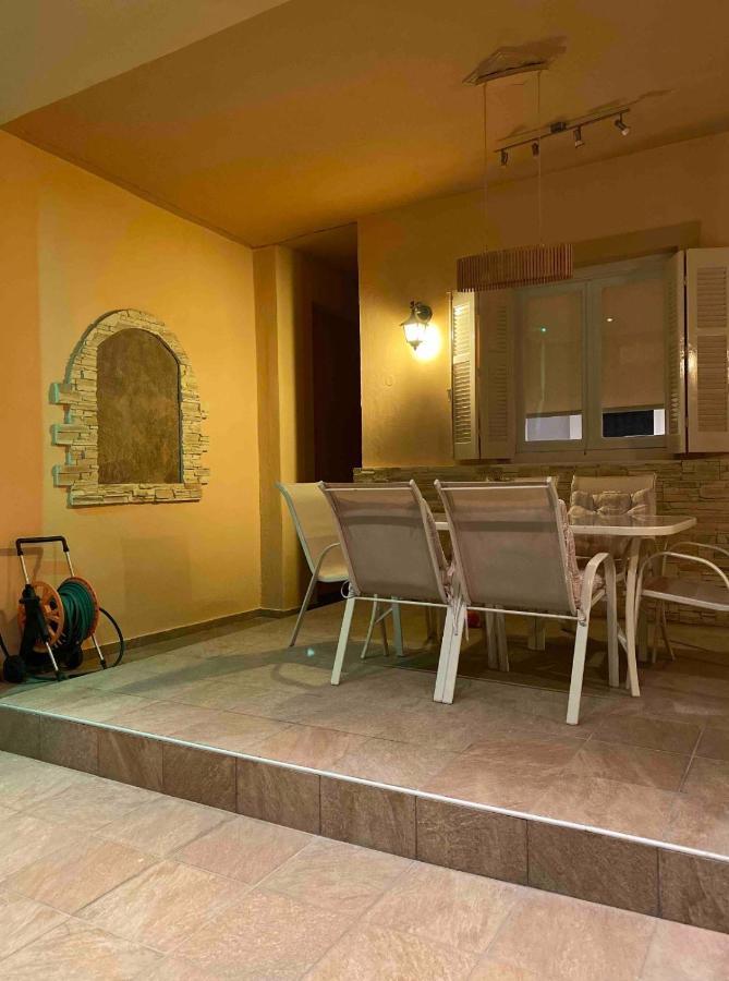 Oasis Garden Apartment ヴォロス エクステリア 写真